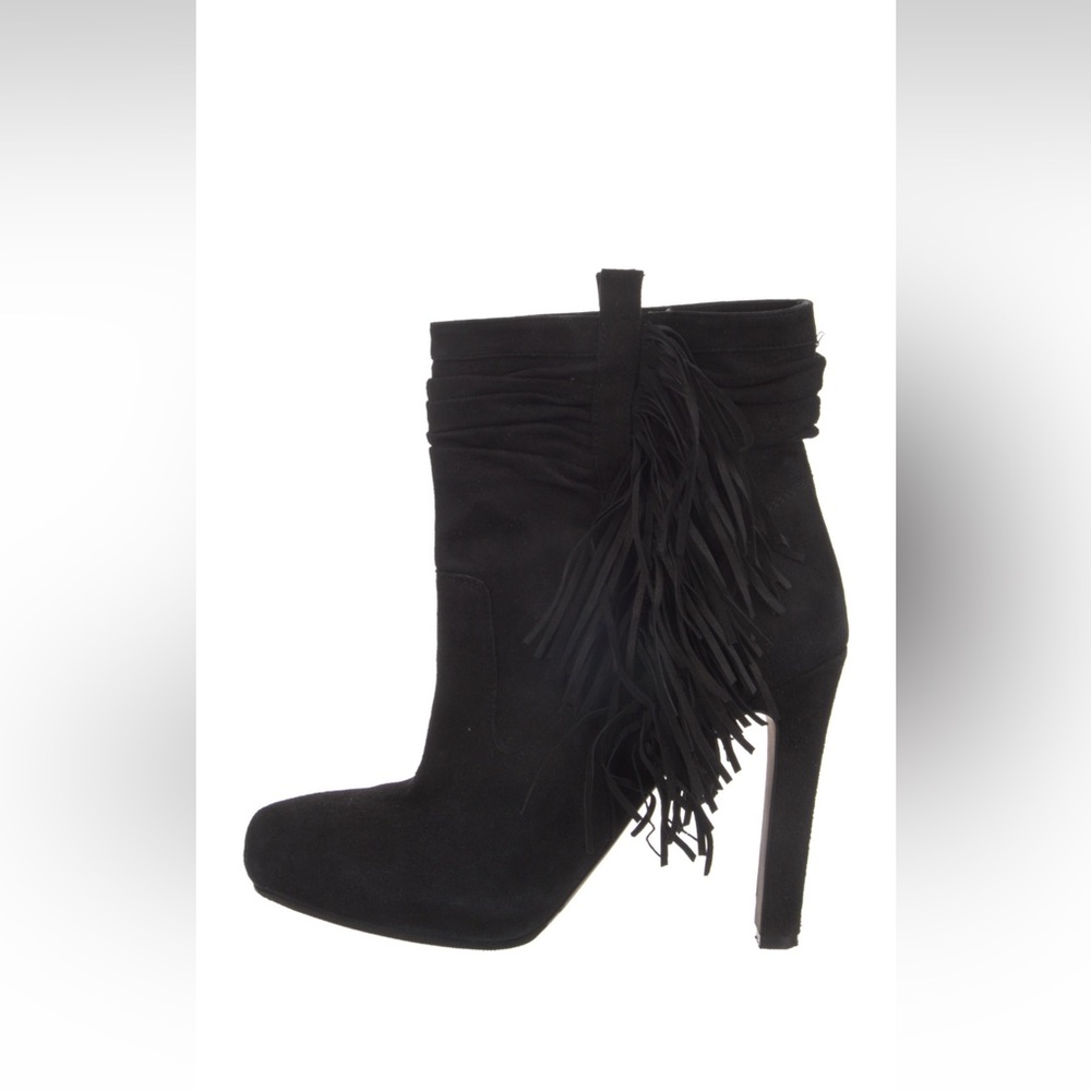 jean michel cazabat boots 
size 7
worn once!